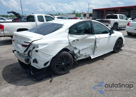 2025 Toyota Camry Se z USA, uszkodzony, nr VIN 4T1DAACK7SU085072